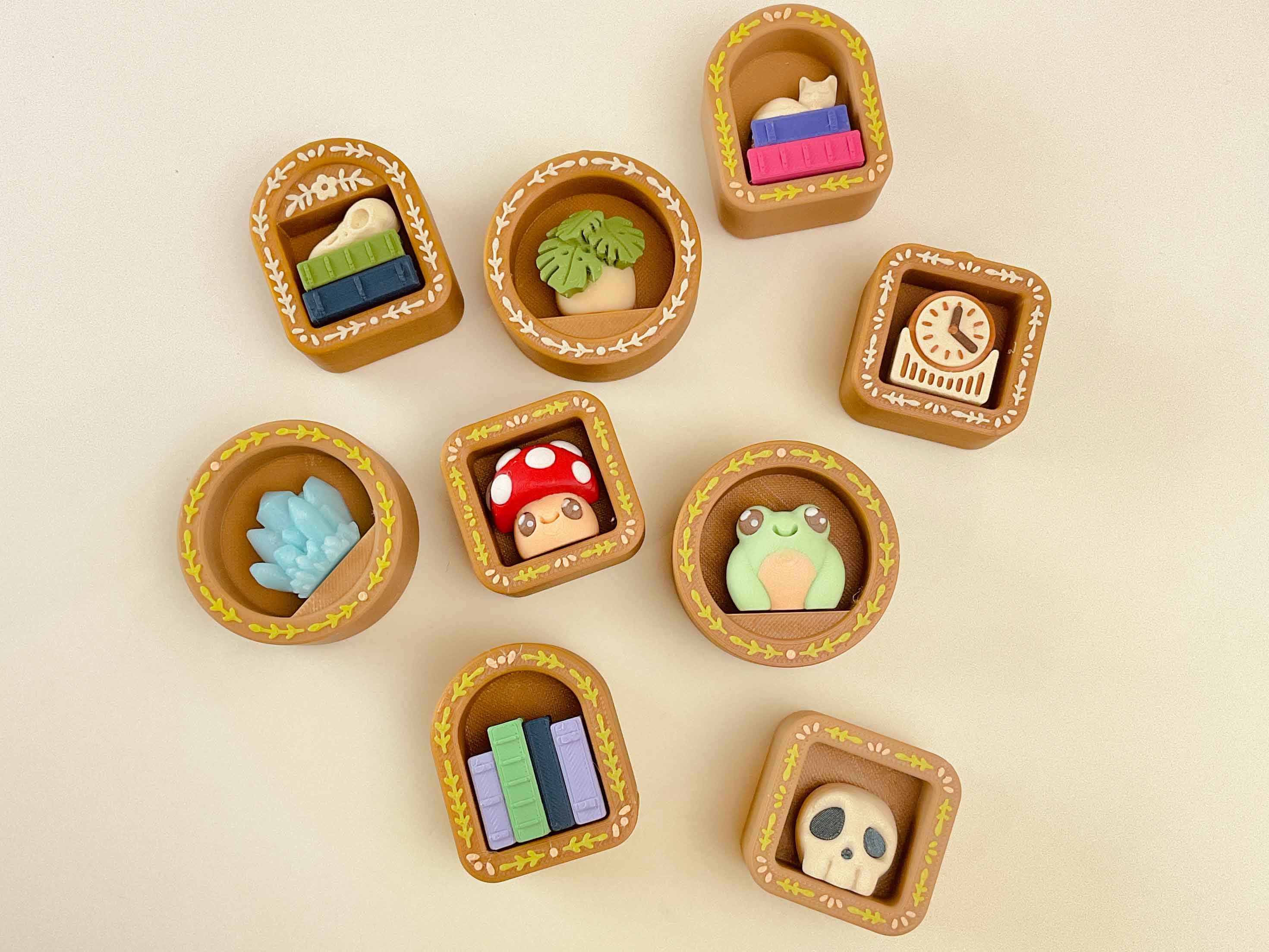 Mini Book Nook  clicker
